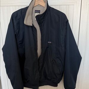 Patagonia Men's Black Windbreaker